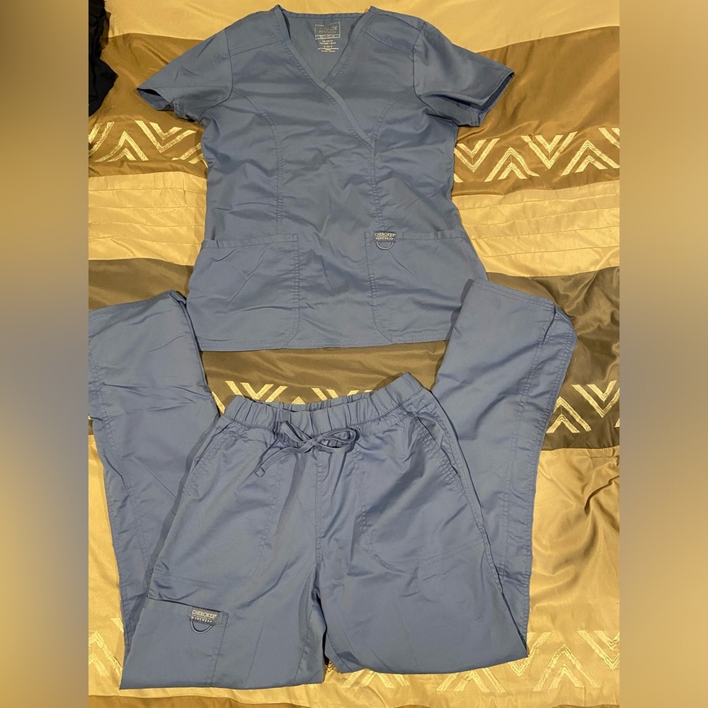 Blue Cherokee scrub set.
